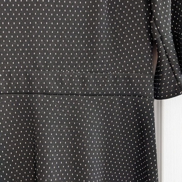 Reitmans Fit and Flare Dress M - Picture 2 of 3